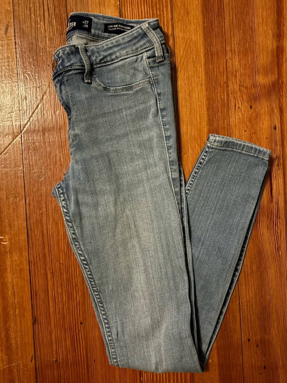 Hollister Faded Light Blue Low-Rise Skinny Jeans